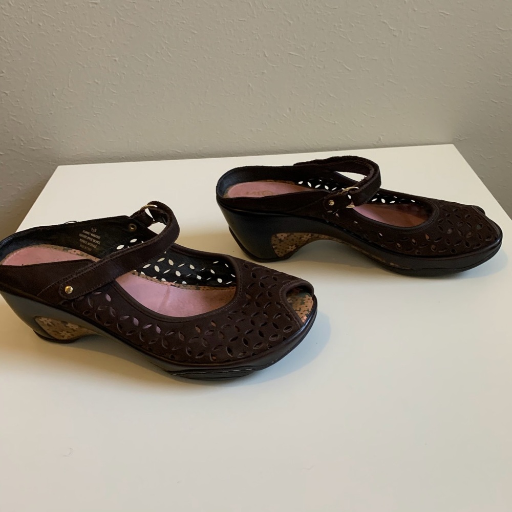 J-41 Venture On size 41